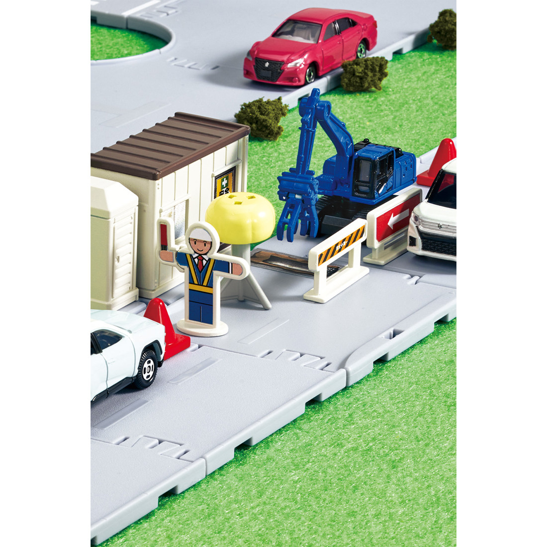Tomica Town Road Construction  - Kids Y Toys ulasan dan harga